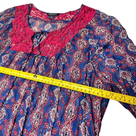 Lucky Brand Boho Peasant Blouse Sz.XL Blue Pink Floral Chiffon Crochet Cottage - Picture 6 of 11